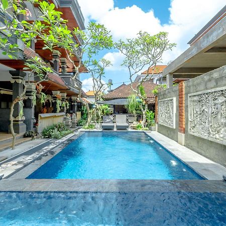 Suarsena Ubud Buitenkant foto