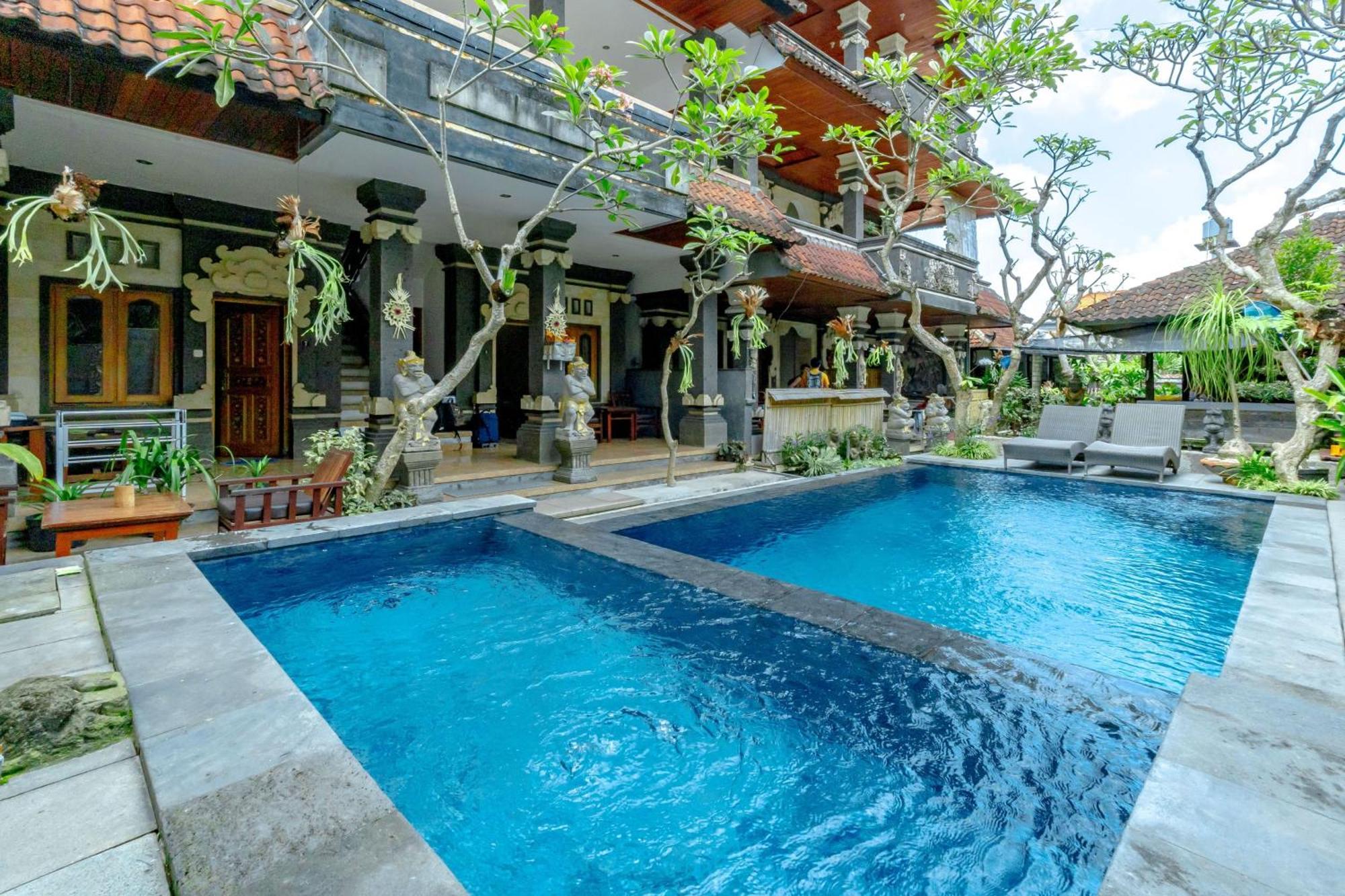 Suarsena Ubud Buitenkant foto