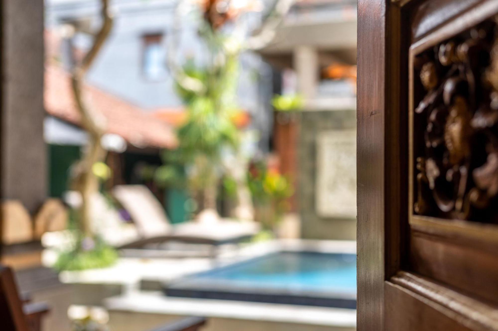 Suarsena Ubud Buitenkant foto